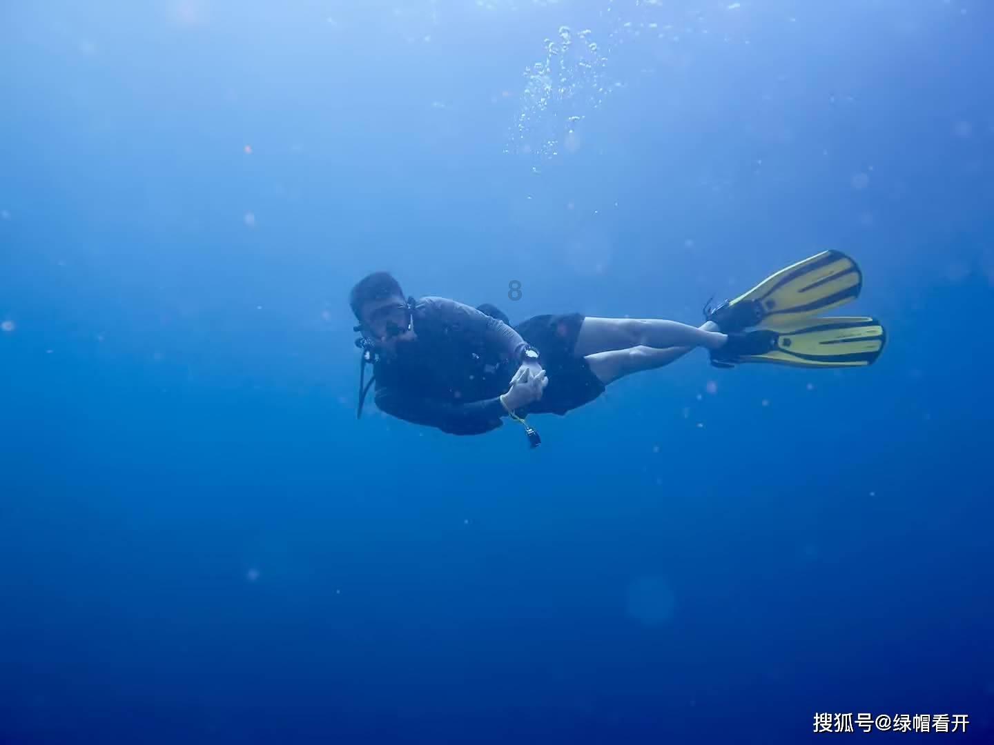 小僵尸消消看